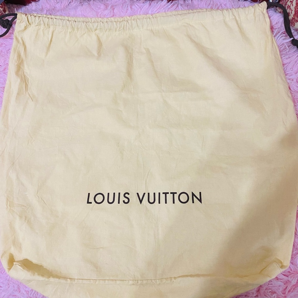 Louis Vuitton Drawstring dustbag